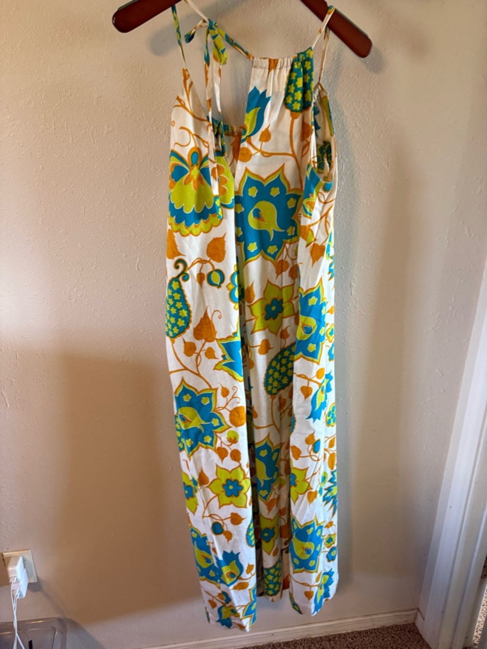 ANDRADE White Maxi Dress with Blue, Green and Gold Floral Print - Picture 7 of 10